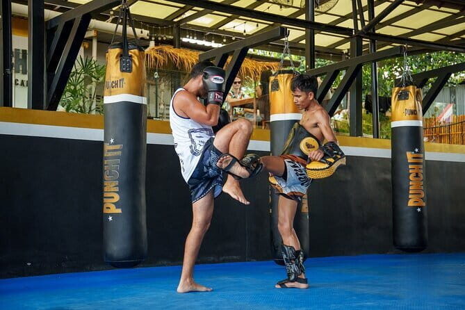 Training Beginner Muay Thai in Koh Samui with Pro Fighters - An In-Depth Look at the Muay Thai Experience