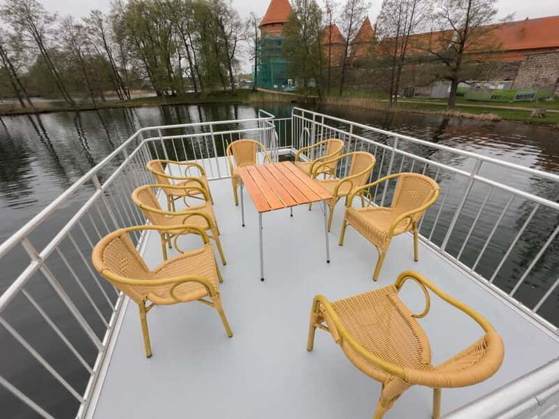 Trakai: Lake Galv Boat Tour - Discovering Trakai from the Water: What to Expect