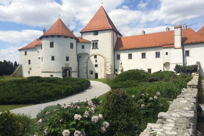 Trakoscan-Varazdin castle day trip - The Sum Up