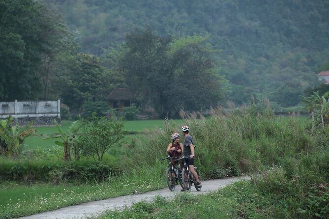 Trang An and Bich Dong Luxury Small Group Tour with Cycling - Authentic Experiences and Local Insights