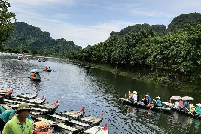 Trang An grottoes - Bai Dinh Pagoda Day Tours - Exploring the Tours Highlights in Detail