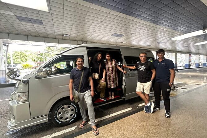 Transfer between Colombo Airport (CMB) and Avni Bentota Resort and Spa, Bentota - FAQs