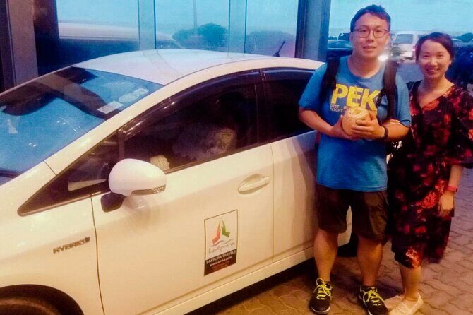 Transfer between Colombo Airport (CMB) and Coral Gardens, Hikkaduwa - The Vehicle & Comfort Level