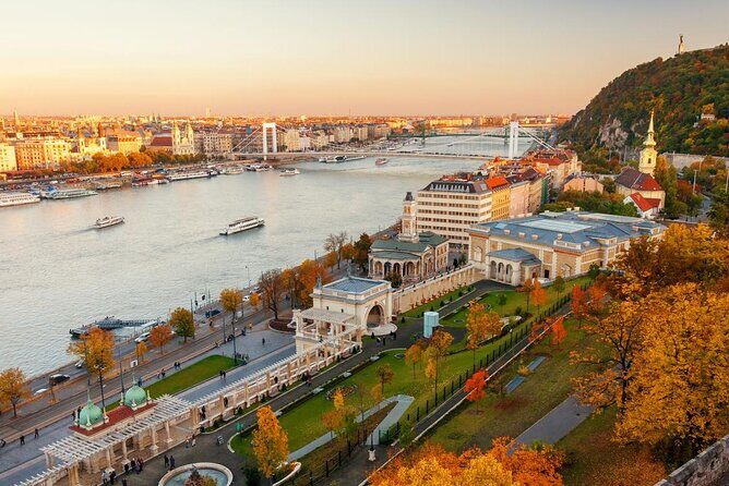 Transfer Budapest City to Ferenc Liszt Airport(BUD) - A Closer Look at the Transfer Service