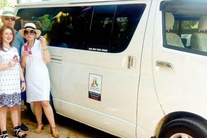 Transfer: Colombo Airport (CMB) and Movenpick Hotel, Colombo - Practical Tips for Your Transfer