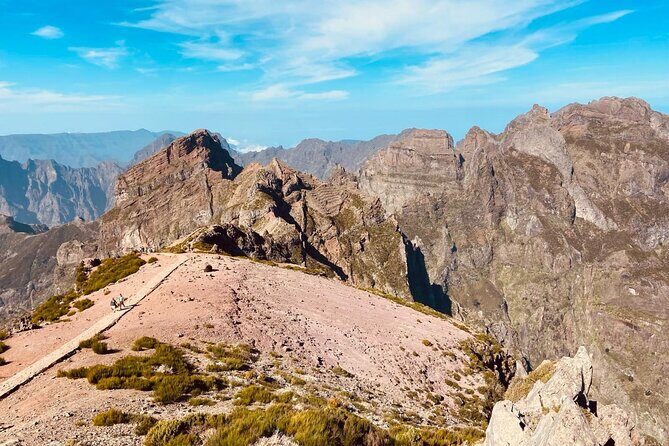Transfer from Achada do Teixeira to Pico do Arieiro - Detailed Breakdown of the Experience