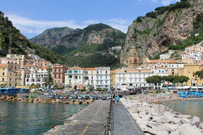 Transfer from Amalfi to Naples (1-8 PAX) - Key Points