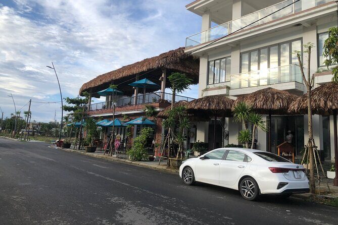 Transfer from Da Nang airport to Hoi An by private cars - Key Points