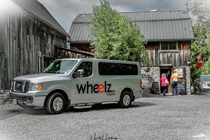 Transfer from Niagara Falls,Canada to Buffalo Niagara Int Airport (BUF) - The Experience in Detail