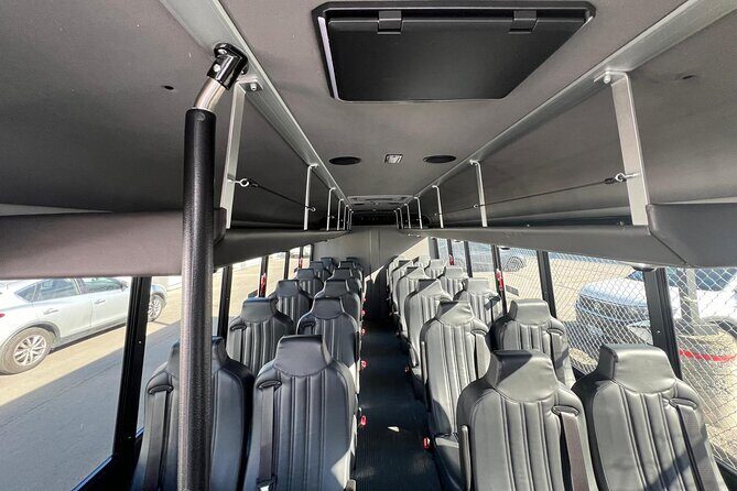 Transfer from Pearson Airport to Toronto by 24 Passenger Bus - Breaking Down the Itinerary and Service Details