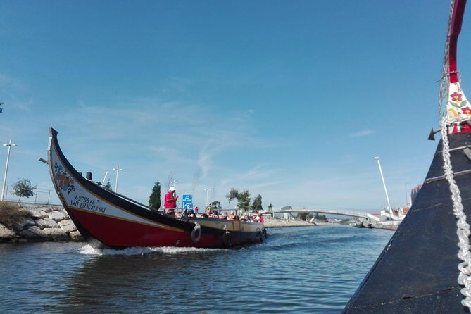 Transfer from Porto to Coimbra visiting Aveiro, half day - The Sum Up