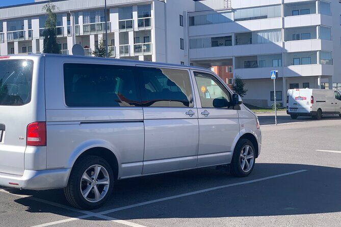 Transfer from Rovanniemi to Kakslauttanen - Exploring the Transfer from Rovaniemi to Kakslauttanen: A Practical and Comfortable Journey