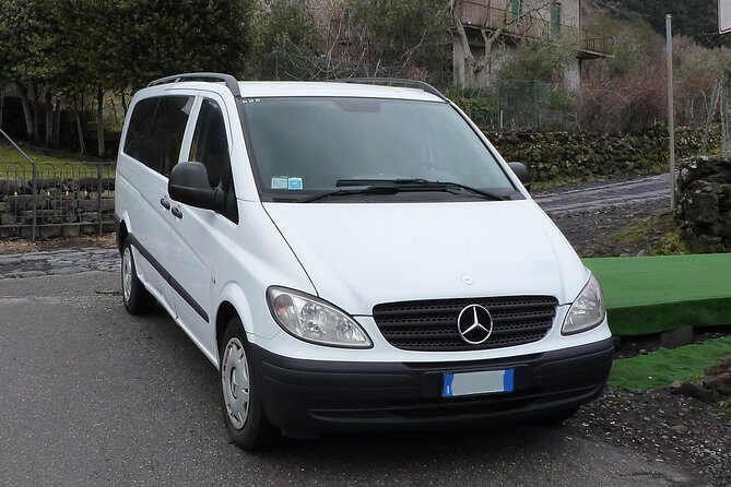 Transfer from Taormina and sourrounding villages to Catania Airport - Transfer from Taormina and Surrounding Villages to Catania Airport: A Practical and Comfortable Option