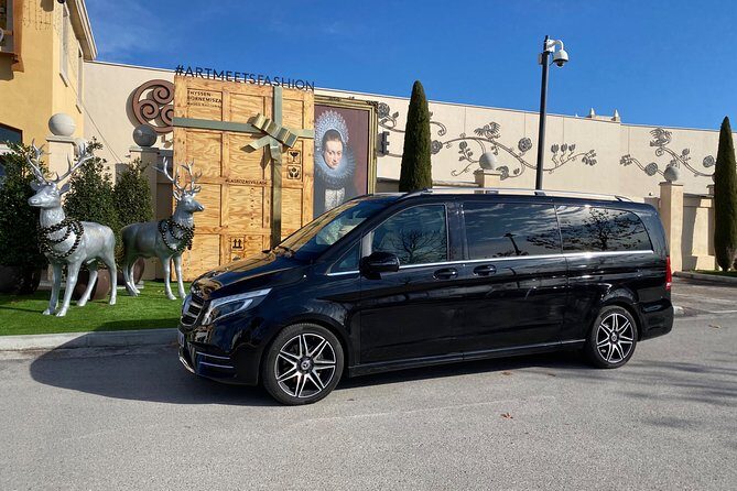 Transfer from the Airport to Madrid - The Authenticity of the Experience