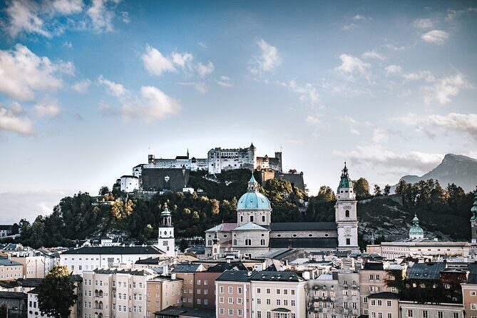 Transfer from Vienna to Salzburg: Private daytrip with 2 hours for sightseeing - FAQ