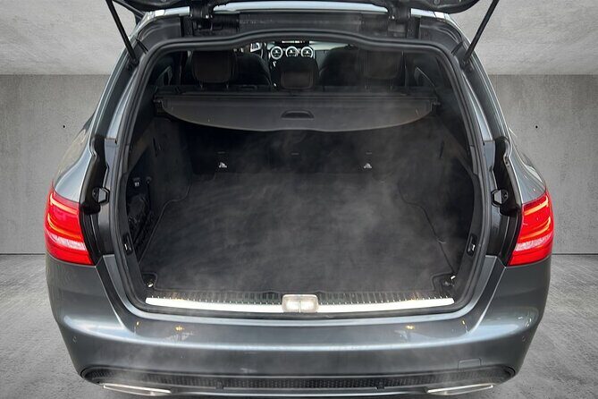 Transfer Lisbon to Porto or reverse with 2 stops - Who Should Consider This Transfer?