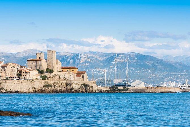 Transfer - Nice Airport> Antibes - The Drive: Nice to Antibes