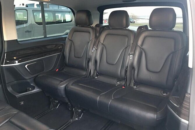 Transfer Plovdiv to Sofia airport/city with a car 3+1 - FAQ