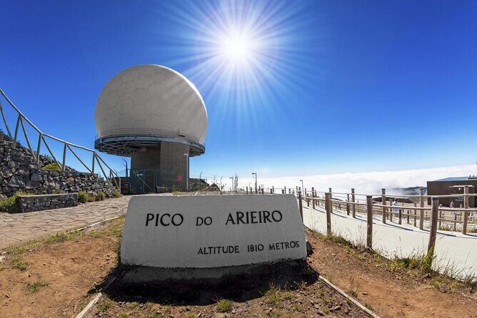 Transfer Sunrise Self-Guided Hike Pico do Arieiro - Key Points