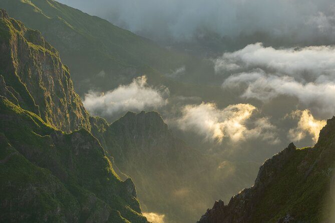 Transfer Sunrise Self-Guided Hike Pico do Arieiro - FAQs