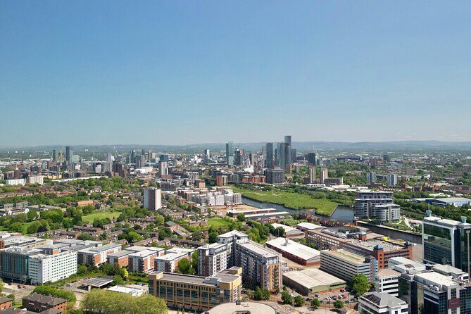 Transfer To or From London Heathrow Airport to Manchester-One way - Effortless Journey Between London Heathrow and Manchester: A Review of the Private Transfer Service