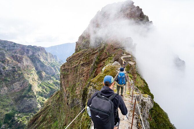 Transfer to Picos da Madeira - Pico do Arieiro and Pico Ruivo - Practical Considerations & Tips