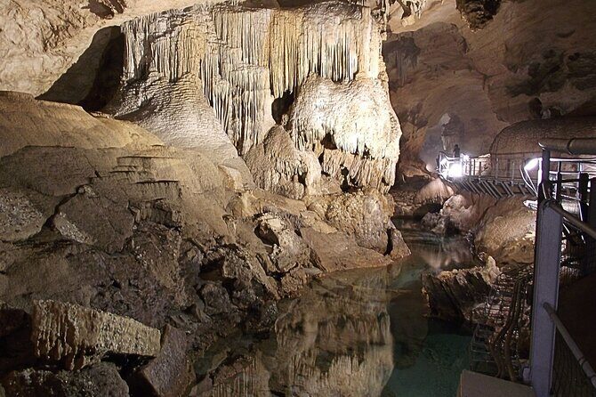 Transfer to the Bue Marino Caves and Cala Luna - An in-depth look at what this tour offers