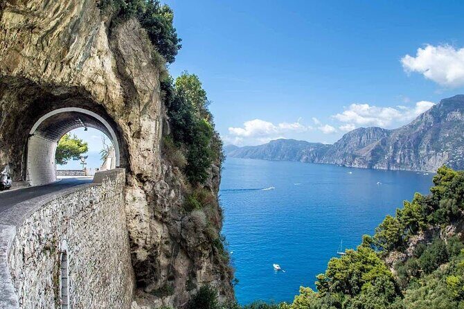 Transfers from Naples to Sorrento Positano Amalfi Ravello Maiori - Why Choose This Transfer Service?