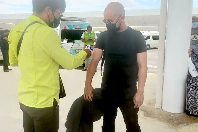 Transfers in Luxury Sedan from Cancun Airport - Analyzing the Cost and Value