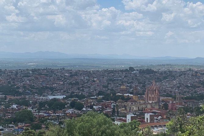 Transfers To San Miguel de Allende - The Vehicle and Comfort