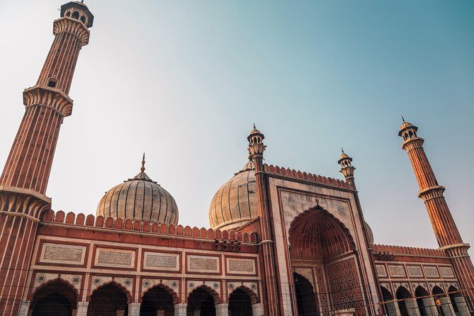 Transit Tour - Best of Old Delhi's Attractions & Food on a guided 4 hours tour - A Deep Dive into the Old Delhi Experience