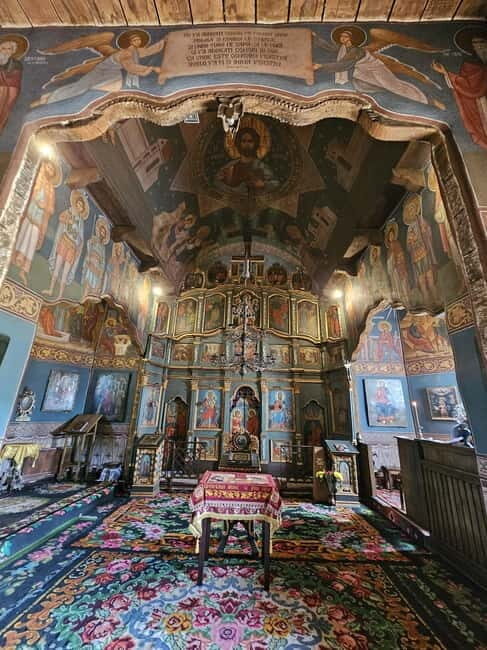 Transnistria Tour from Chisinau Explore Soviet Time Capsule - Exploring the Military & Public Squares