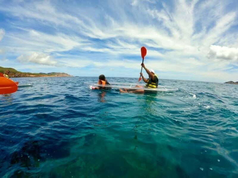Transparent Kayak or SUP Guided Tour in Pou des LLeo - FAQs