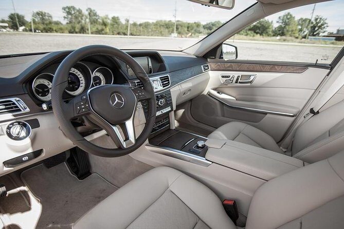 Transport from Lisbon Airport to the center of Lisbon - A Practical and Reliable Arrival Solution in Lisbon