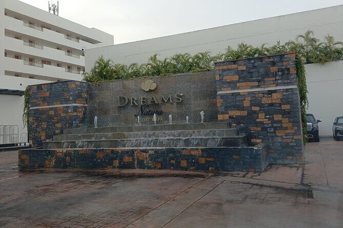 Transportation Cancun Airport to Royalton Riviera - Splash and Dreams - Key Points