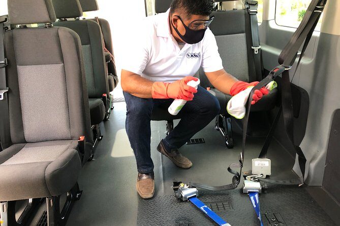 Transportation from the Airport to Hotels in Cancun arrival only - The Practical Side: Price and Value