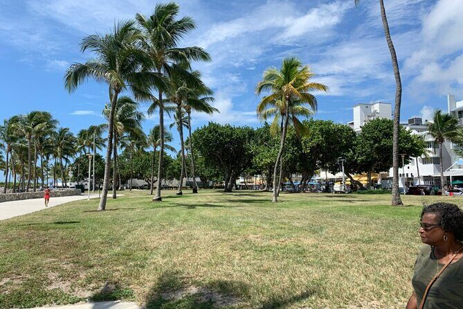 Transportation Service Port of Miami - Miami Hotels - The Experience of Disembarking and Riding