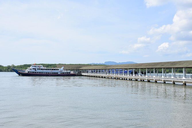 Travel from Koh Phi Phi to Krabi by Ferry/Speedboat - Practical Details and Tips for a Smooth Ride