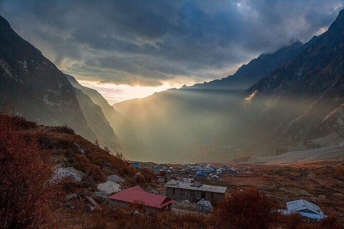Traverse for a Private Epic Journey to Langtang - Key Points