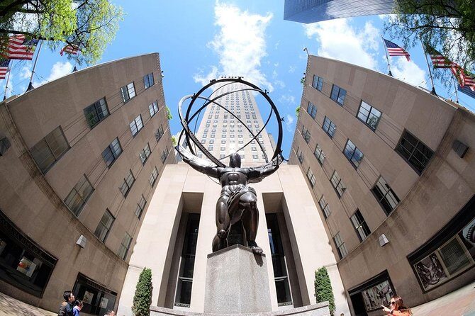 Treasure hunt in Midtown with New York in French - What Makes This Experience Stand Out?