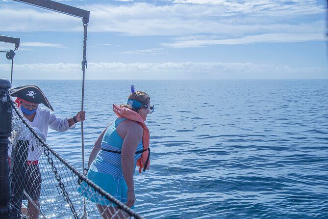 Treasure Hunt Snorkeling in Aguas Claras with Food Included - Authentic Experiences and Passenger Feedback