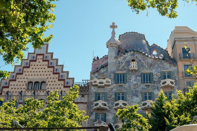 Treasures of Barcelona: Private Gaudi Walking Tour - An In-Depth Look at the Tour Itinerary