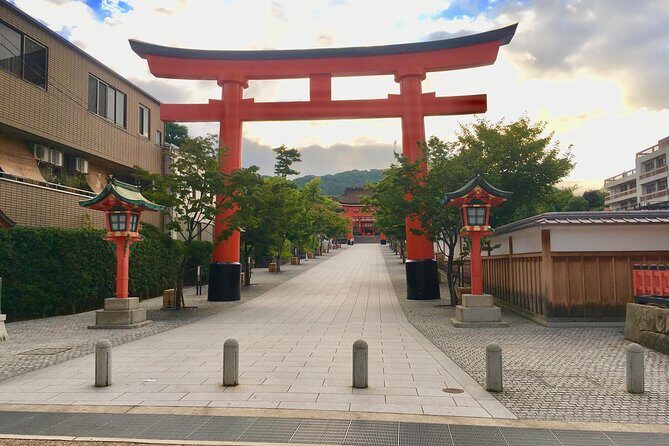 TREASURES of Kyoto: Fushimi Inari, Kiyomizu Temple, and more! - Practical Aspects of the Tour