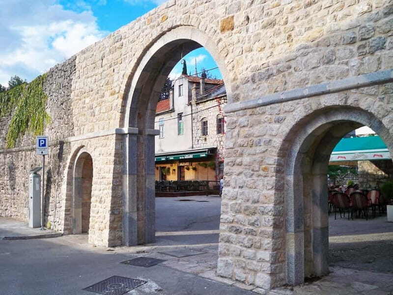 Trebinje Tour with Luxury Transportation and Wine Tasting - The Adventure Begins: Scenic Drive from Dubrovnik