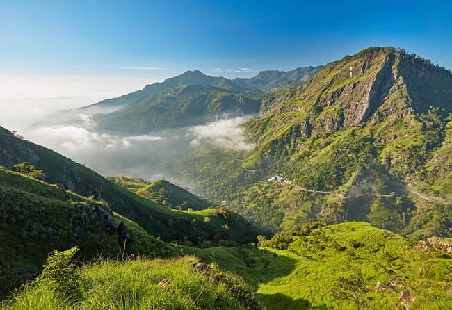 Trek to Little Adam's Peak and Nine Arches Bridge In Ella - Key Points