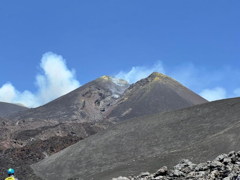 Trekking at 3000 meters on Etna - Key Points