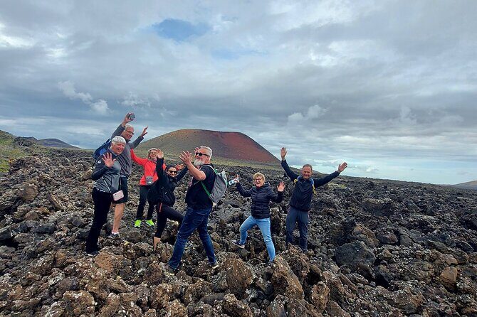 Trekking in the Volcanoes Natural Park in a small group - FAQ