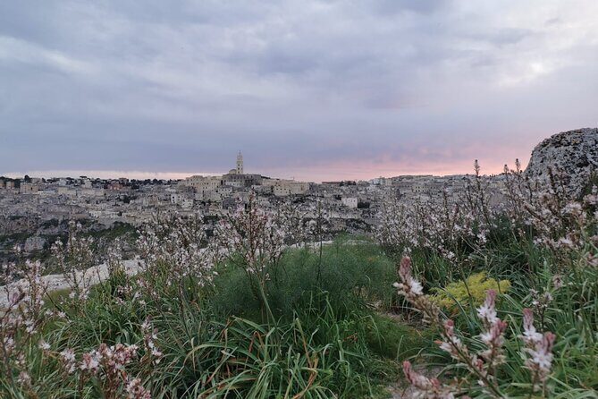 Trekking towards Torrente Gravina and Rupestrian Churches of the Murgia - Visiting Matera’s Iconic Rock Churches