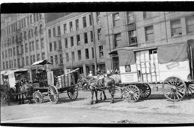 Trendy North Loop Food Tour in Minneapolis - An In-Depth Look at the North Loop Food Tour