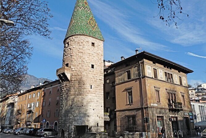 Trento Scavenger Hunt and Sights Self-Guided Tour - How the Tour Works and What to Expect